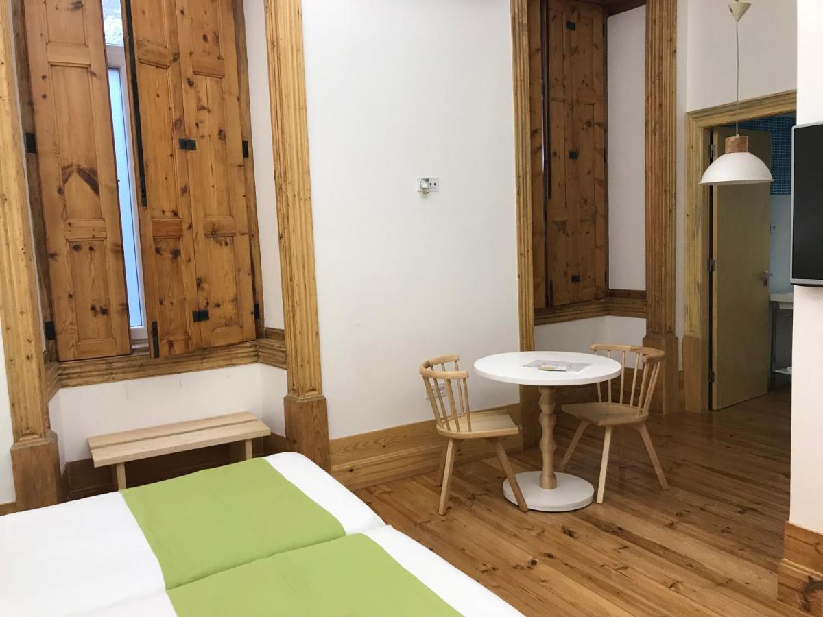 Casa Da Praca By Purus Ξενοδοχείο Κοΐμπρα Δωμάτιο φωτογραφία